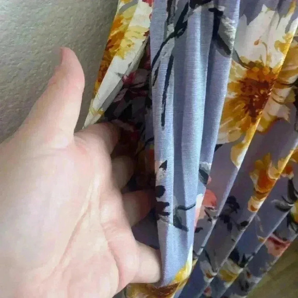 🆕 Beeuniq Maternity Gray Floral Ruched Sleeveless Maxi Dress M🆕 - Picture 4 of 6